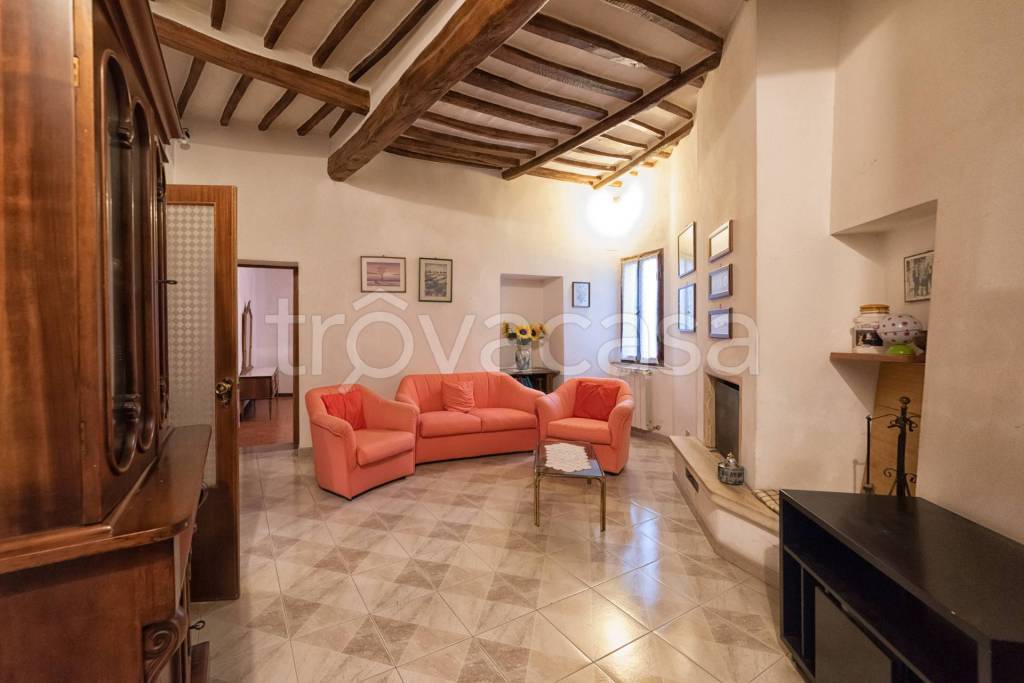 appartamento in vendita a Montalcino