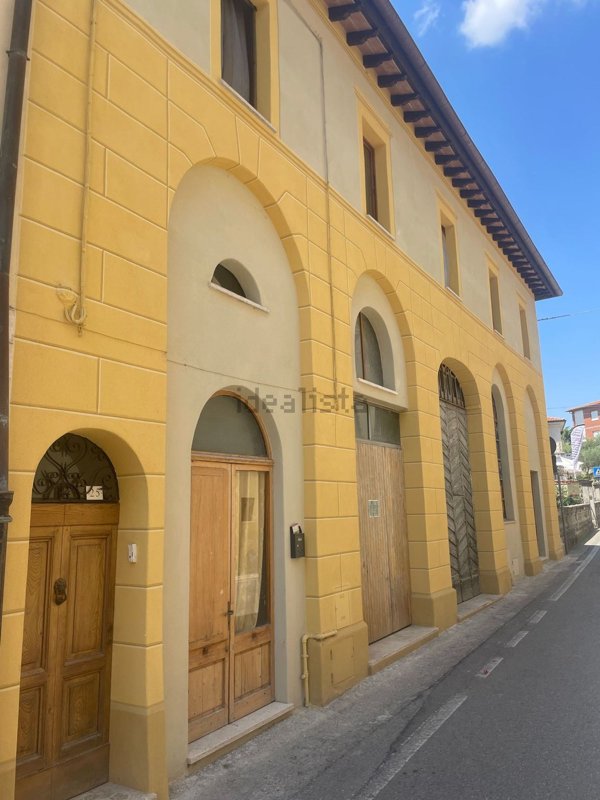 appartamento in vendita a Montalcino