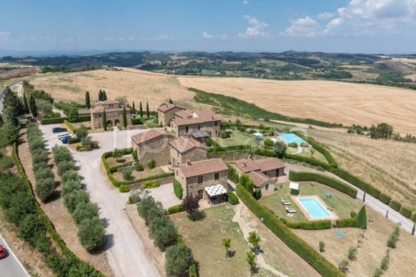 casa indipendente in vendita a Montalcino