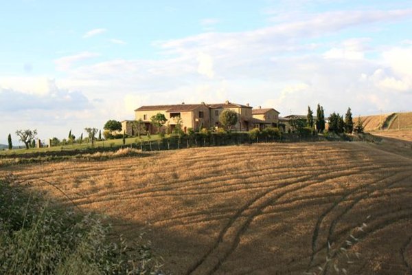 casa indipendente in vendita a Montalcino in zona San Giovanni d'Asso