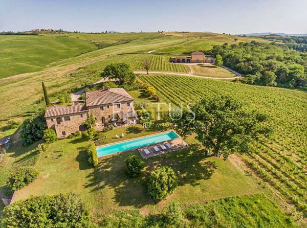 casale in vendita a Montalcino