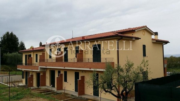 casa indipendente in vendita a Montalcino in zona Montisi