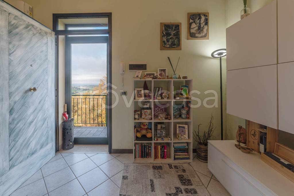 appartamento in vendita a Montalcino in zona Torrenieri