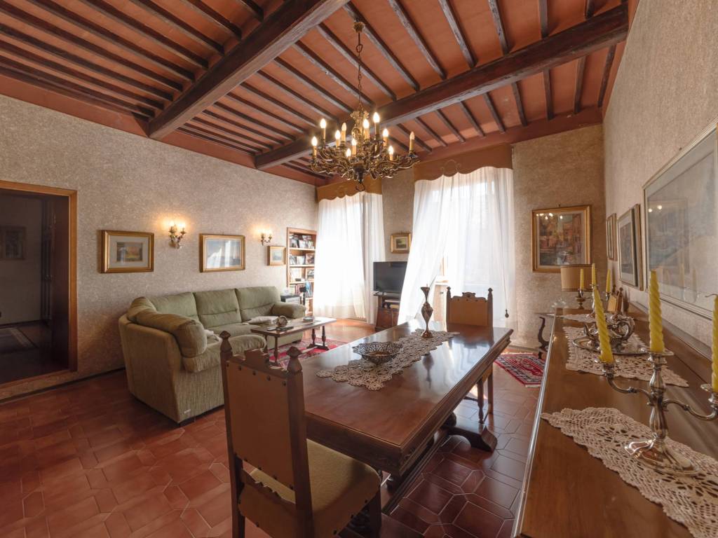 casa indipendente in vendita a Montalcino
