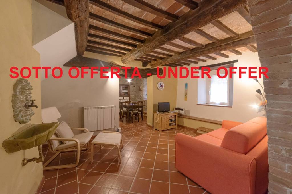 appartamento in vendita a Montalcino in zona Castelnuovo dell'Abate