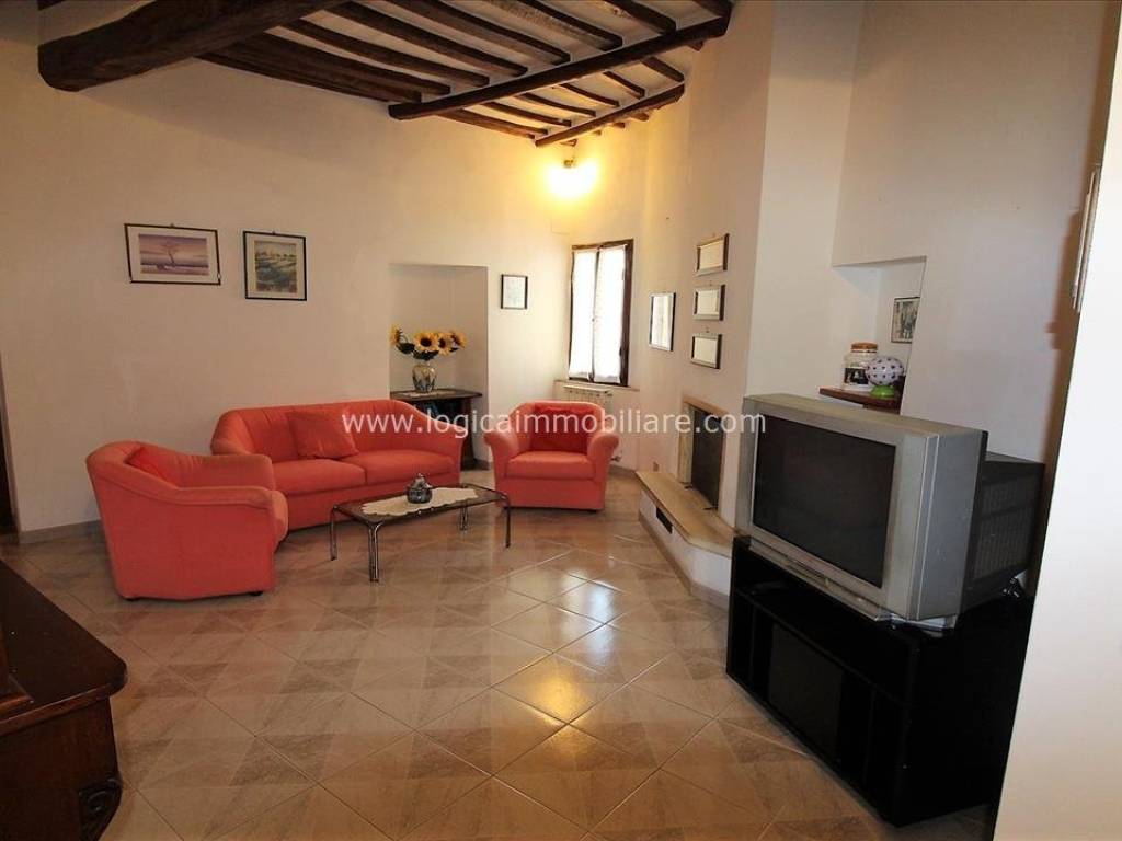 appartamento in vendita a Montalcino