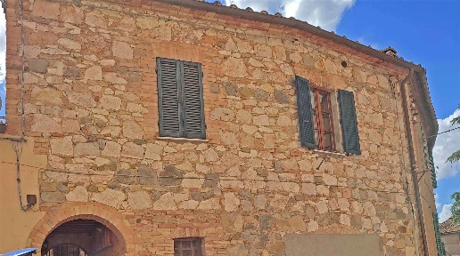appartamento in vendita a Montalcino in zona Torrenieri
