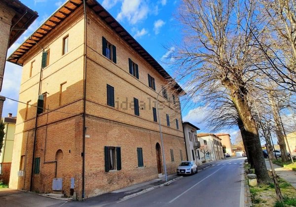 appartamento in vendita a Montalcino in zona Torrenieri