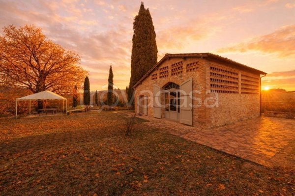 casa indipendente in vendita a Montalcino in zona San Giovanni d'Asso