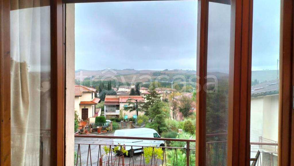 appartamento in vendita a Montalcino in zona Torrenieri