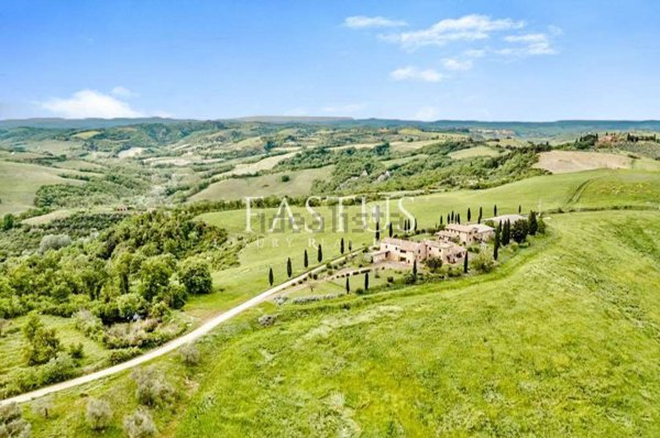 casa indipendente in vendita a Montalcino