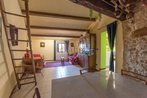 appartamento in vendita a Montalcino in zona Montisi