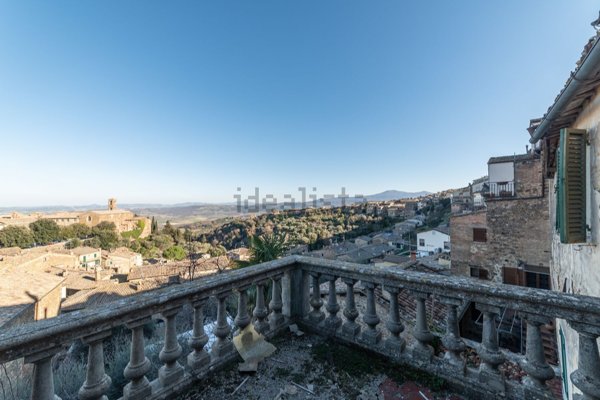 appartamento in vendita a Montalcino