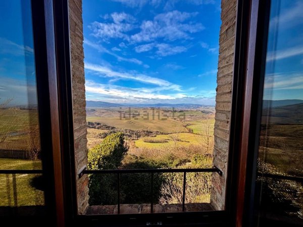 casa indipendente in vendita a Montalcino