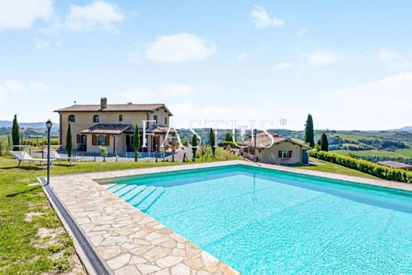 casale in vendita a Montalcino