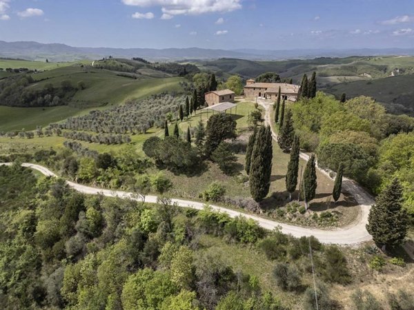 casa indipendente in vendita a Montalcino