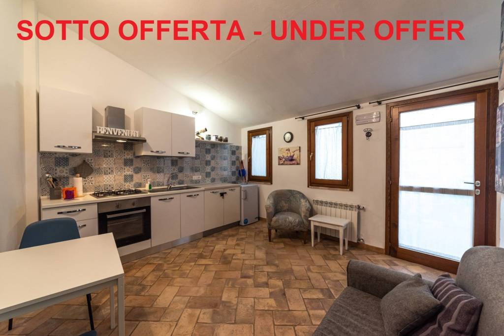 appartamento in vendita a Montalcino in zona Villa a Tolli