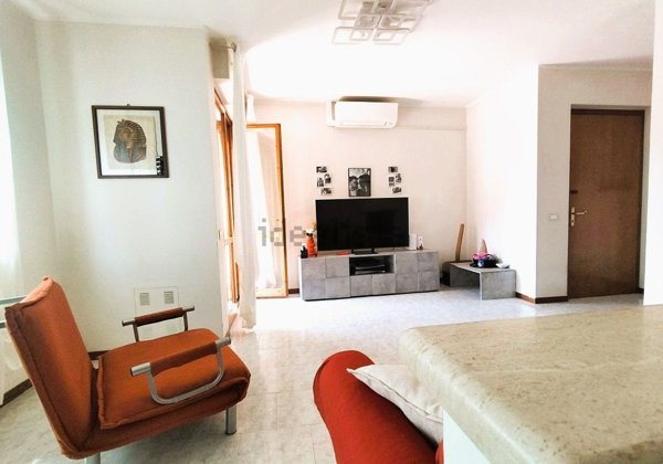 appartamento in vendita a Montalcino in zona Torrenieri
