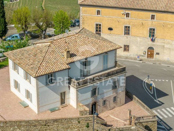 casa indipendente in vendita a Montalcino