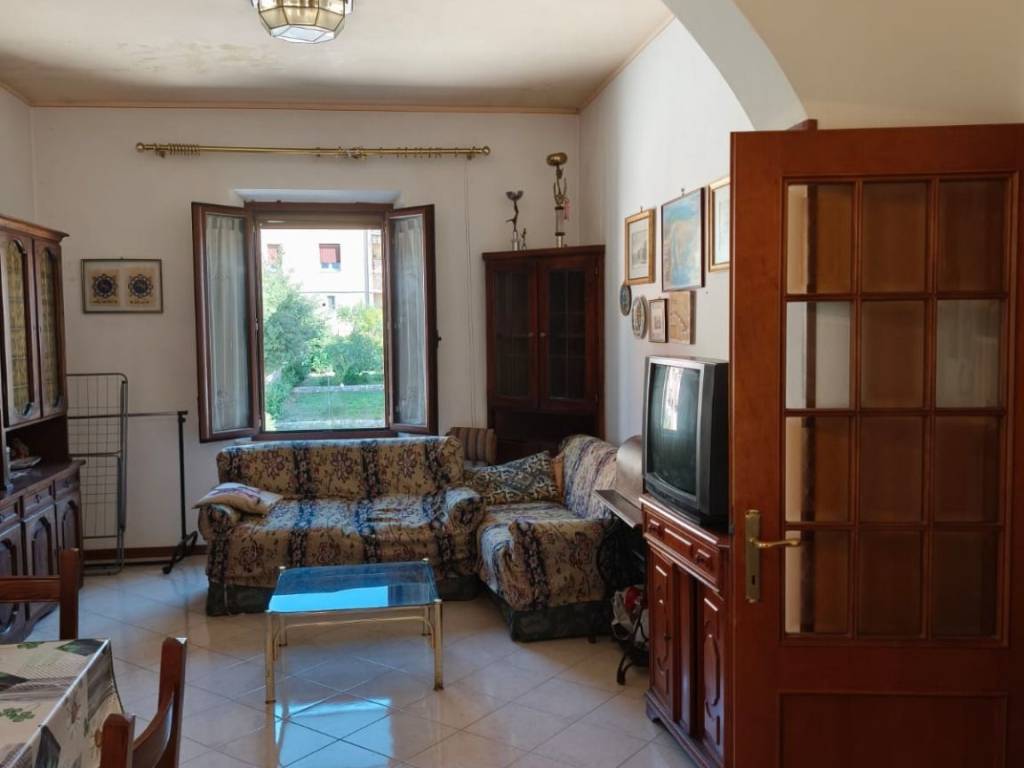 appartamento in vendita a Montalcino in zona Torrenieri