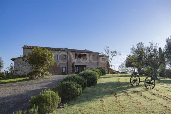 casa indipendente in vendita a Montalcino in zona San Giovanni d'Asso