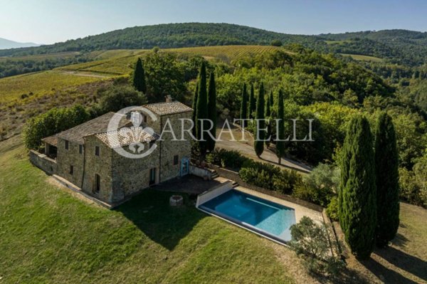 casa indipendente in vendita a Montalcino