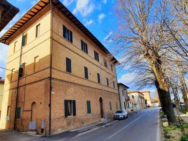 appartamento in vendita a Montalcino in zona Torrenieri
