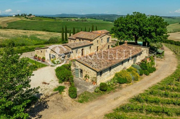 locale di sgombero in vendita a Montalcino