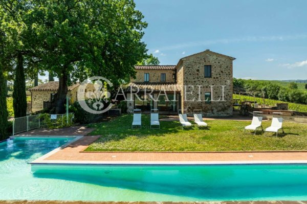 ufficio in vendita a Montalcino