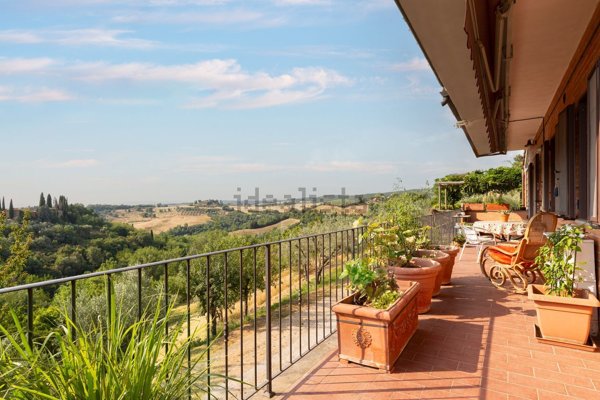 casa indipendente in vendita a Montalcino in zona Montisi