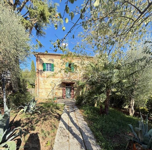 appartamento in vendita a Montalcino