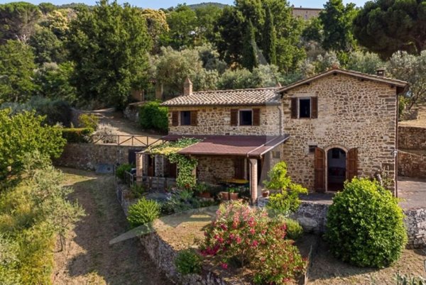 casa indipendente in vendita a Montalcino