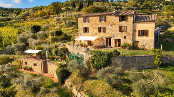 casa indipendente in vendita a Montalcino