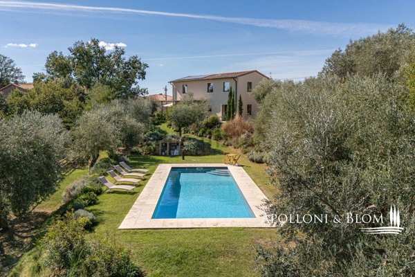 casa indipendente in vendita a Montalcino in zona Montisi