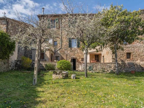 casa indipendente in vendita a Montalcino