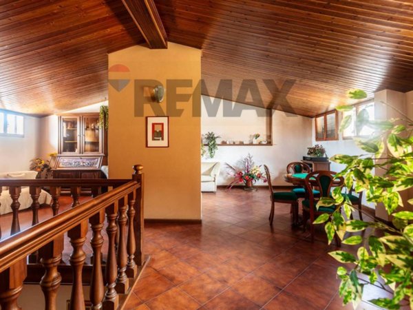 casa indipendente in vendita a Montalcino in zona Torrenieri