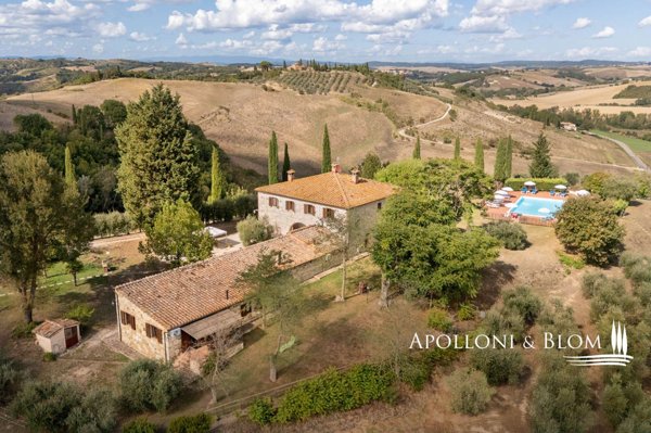 casa indipendente in vendita a Montalcino