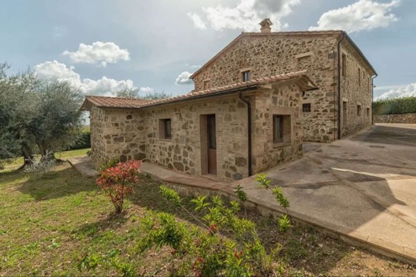 casa indipendente in vendita a Montalcino in zona Sant'Angelo in Colle