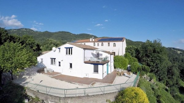 casa indipendente in vendita ad Arcidosso in zona Stribugliano