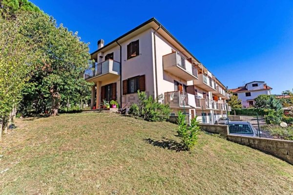 appartamento in vendita ad Arcidosso in zona San Lorenzo