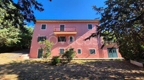 casa indipendente in vendita ad Arcidosso