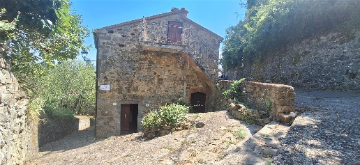 casa indipendente in vendita ad Arcidosso in zona Montelaterone