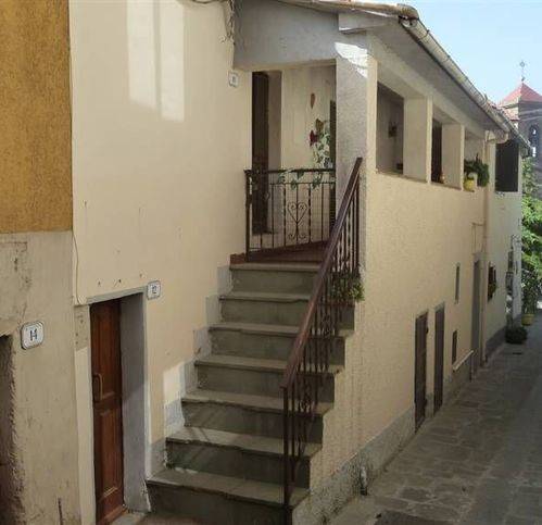 appartamento in vendita ad Arcidosso in zona Stribugliano