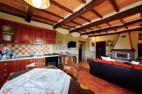 appartamento in vendita ad Arcidosso in zona San Lorenzo