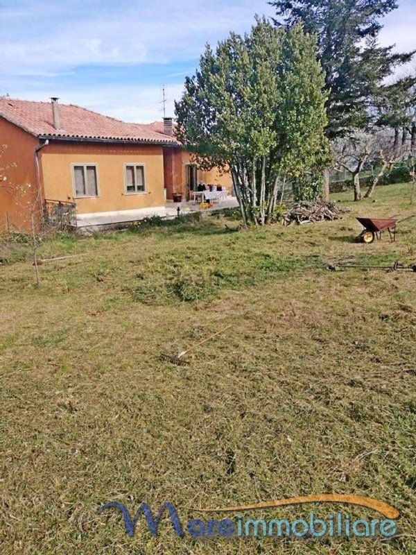 casa indipendente in vendita ad Arcidosso in zona Zancona