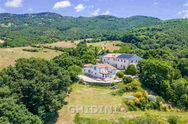 casa indipendente in vendita ad Arcidosso in zona Stribugliano
