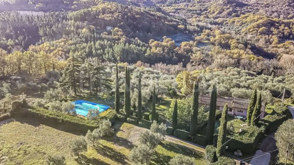 casa indipendente in vendita ad Arcidosso in zona Montelaterone