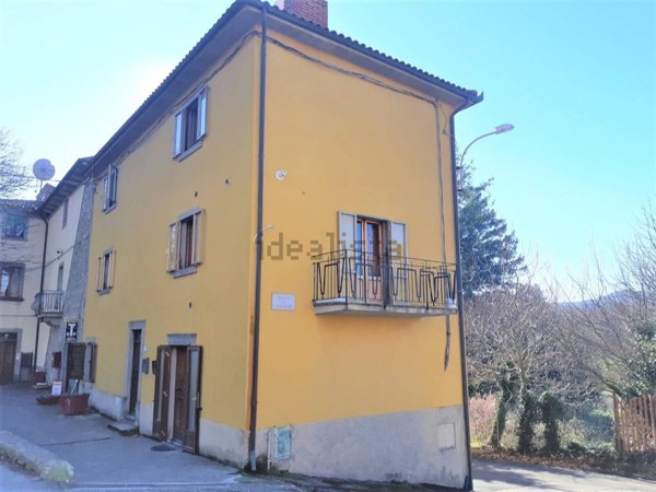 appartamento in vendita ad Arcidosso in zona San Lorenzo