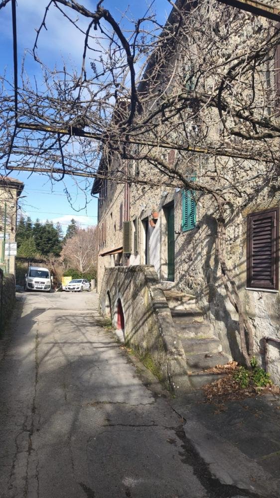 appartamento in vendita ad Arcidosso in zona San Lorenzo