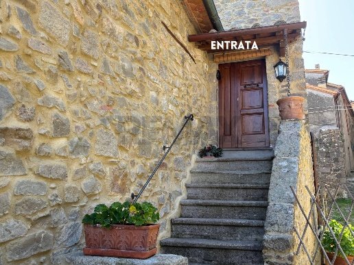 casa indipendente in vendita ad Arcidosso in zona Montelaterone